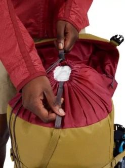 Klättermusen Bergelmer Backpack -Camping-Ausrüstung Verkaufsgeschäft 40437U11 Bergelmer Backpack 50L Juniper Green 107